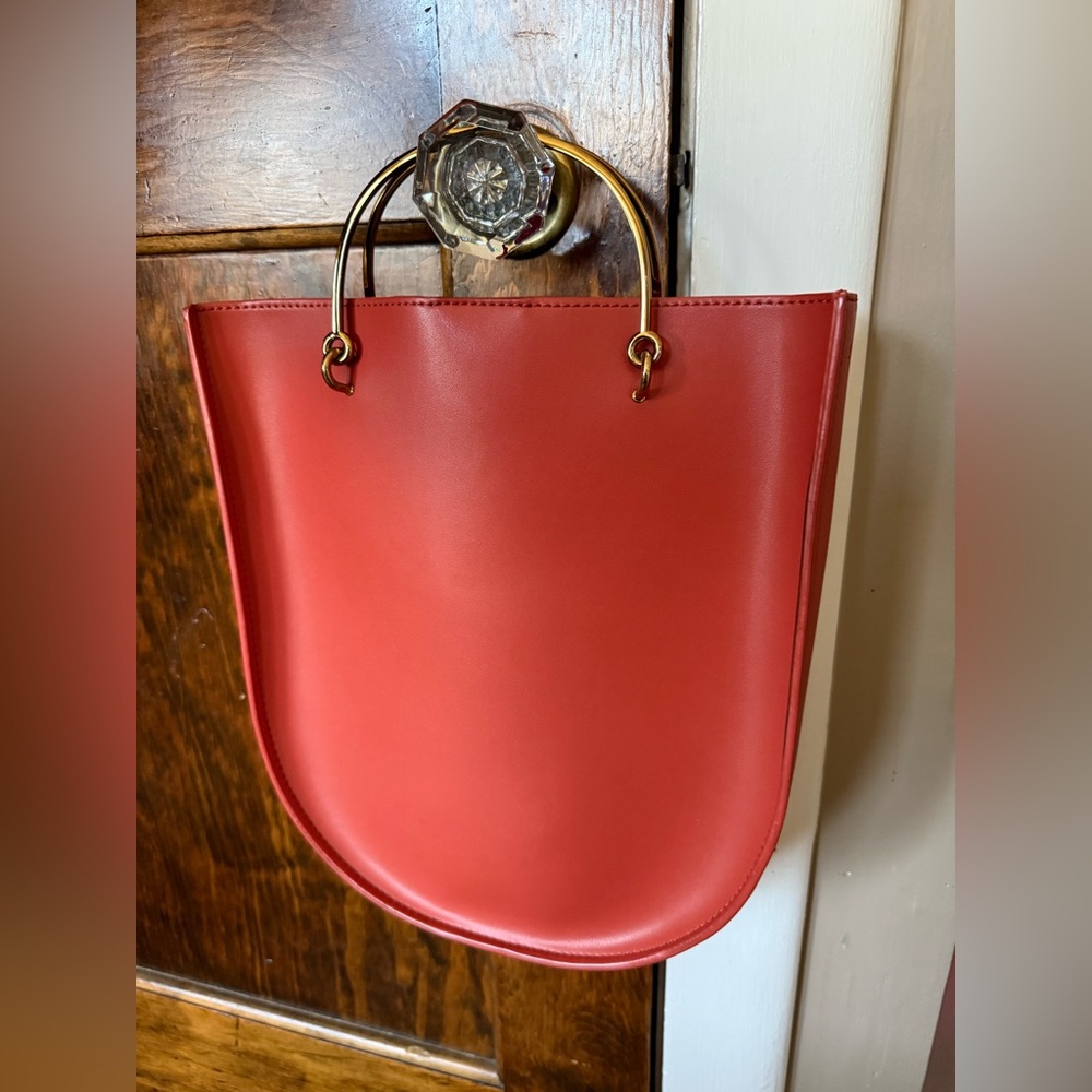 🆕 Charles & Keith Curved Edge‎ Tote Bag Burnt Orange Handbag - Picture 5 of 13